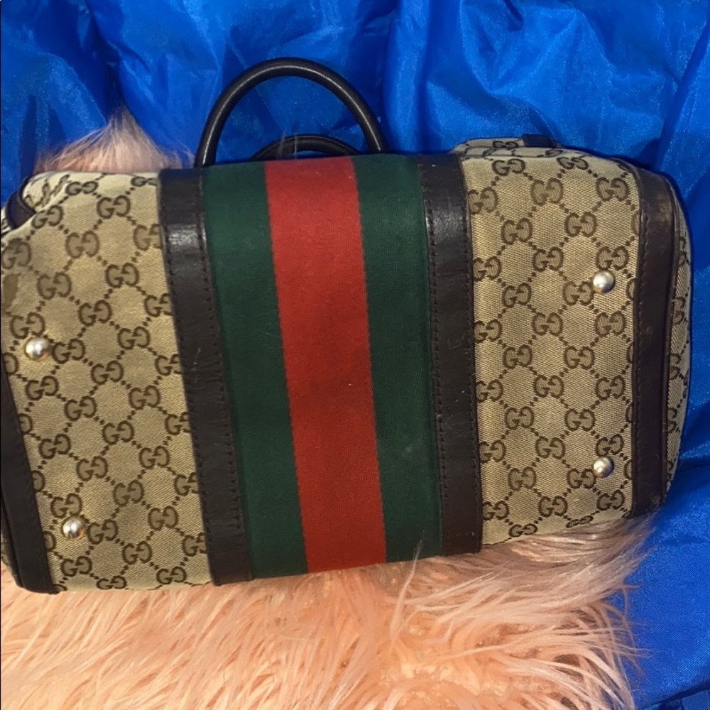 Authentic Gucci mini Duffle Bag - Picture 3 of 7